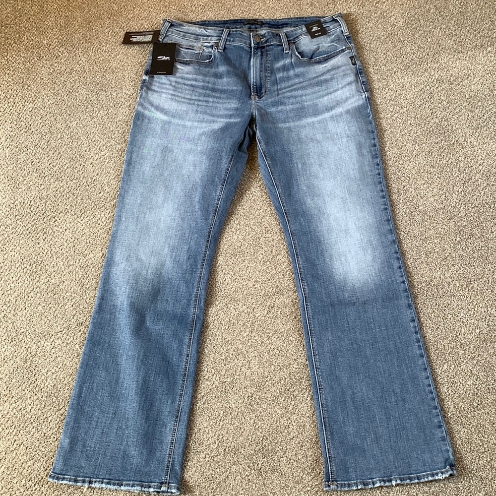 Brand new with tags men’s Silver Craig bootcut jeans 38x34